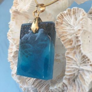 resin necklace